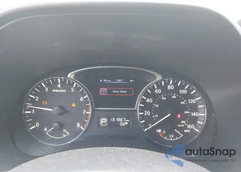 2014 Nissan Pathfinder Platinum from USA, damaged, VIN 5N1AR2MM5EC727350